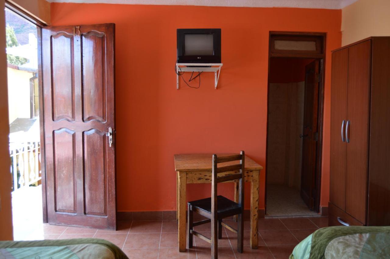Hostal Coronel Pedro Arraya ตูปิซา ภายนอก รูปภาพ