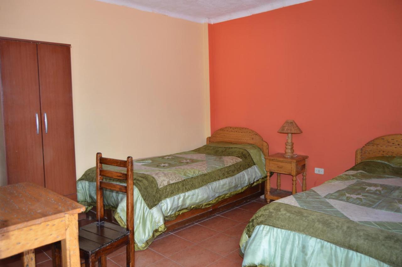 Hostal Coronel Pedro Arraya ตูปิซา ภายนอก รูปภาพ